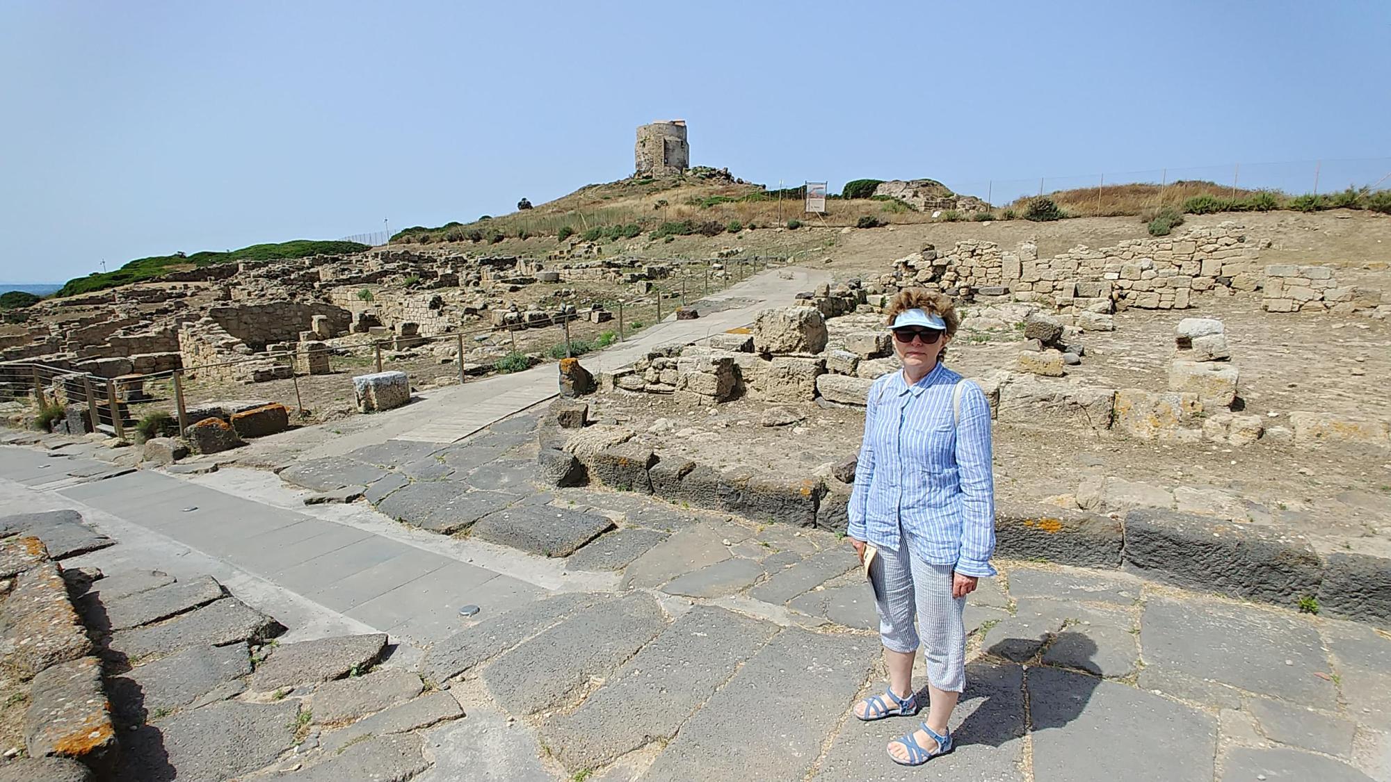 2022.06.20_10-57-03 Tharros, Sardinie