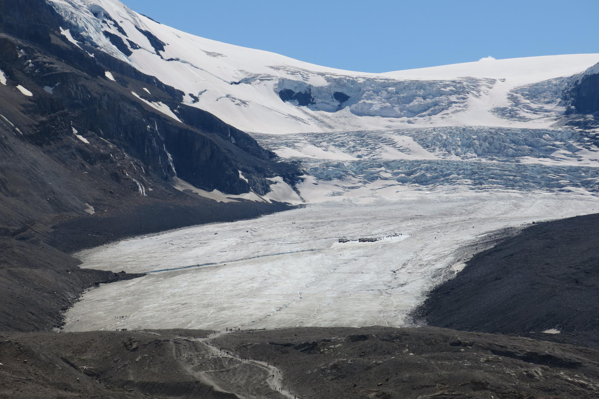 2022.07.27_16-35-40 Columbia Icefield