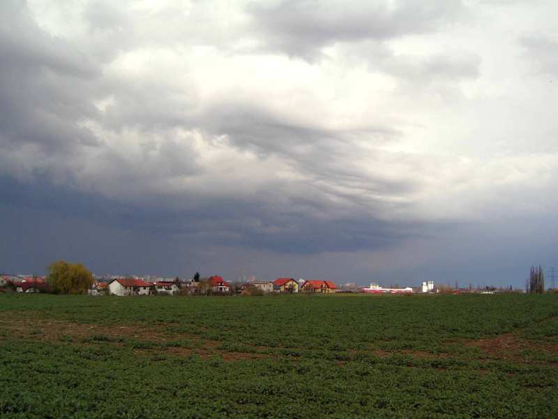 2006.04.23_14-09 Vestec.jpg
