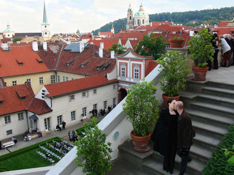 2005.06.13_20-24 Ledeburska zahrada.jpg