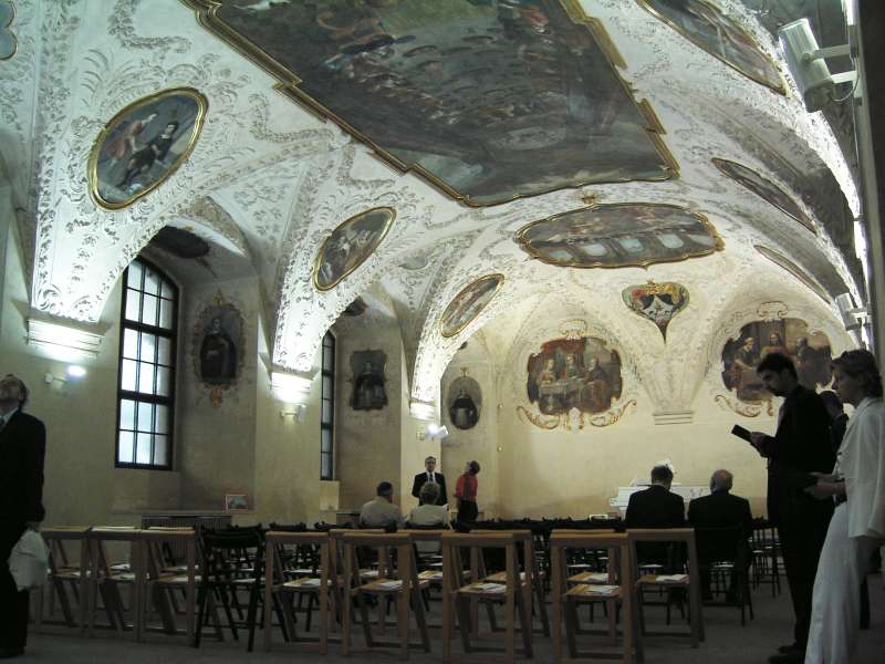 2005.06.16_18-56_Refektar Dominikanskeho klastera.jpg