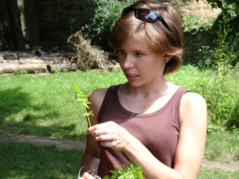 2005.07.16_13-12 Pruvodkyne na Novem Hradku.jpg