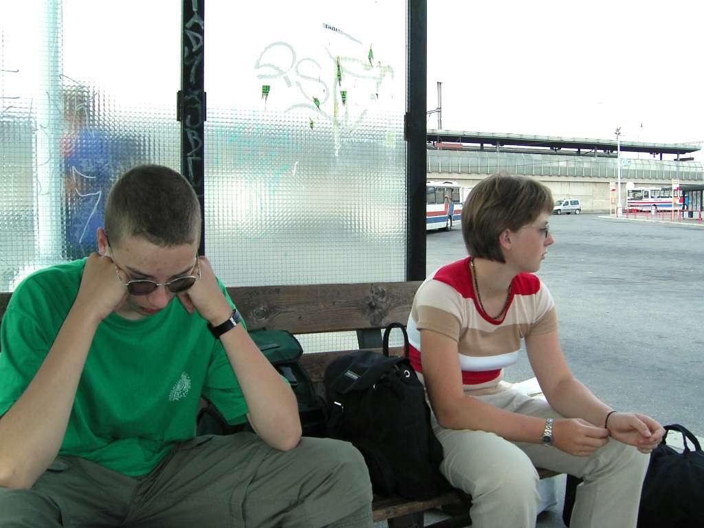 2004.07.24_15-14 Odjezd na kurs do Anglie .jpg