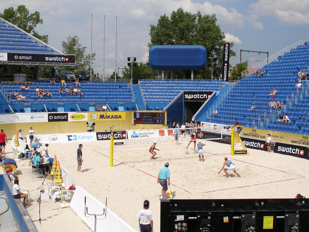 2011.05.20_14-30 beach Stvanice