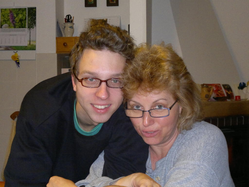 2011.12.19_22-03-35
