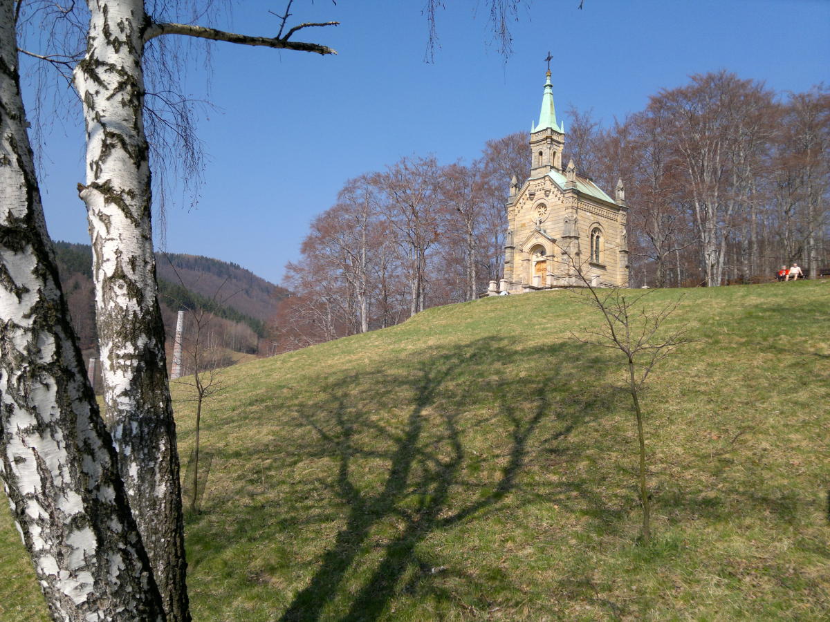 2014.03.30_14-23-55 Riedelova hrobka