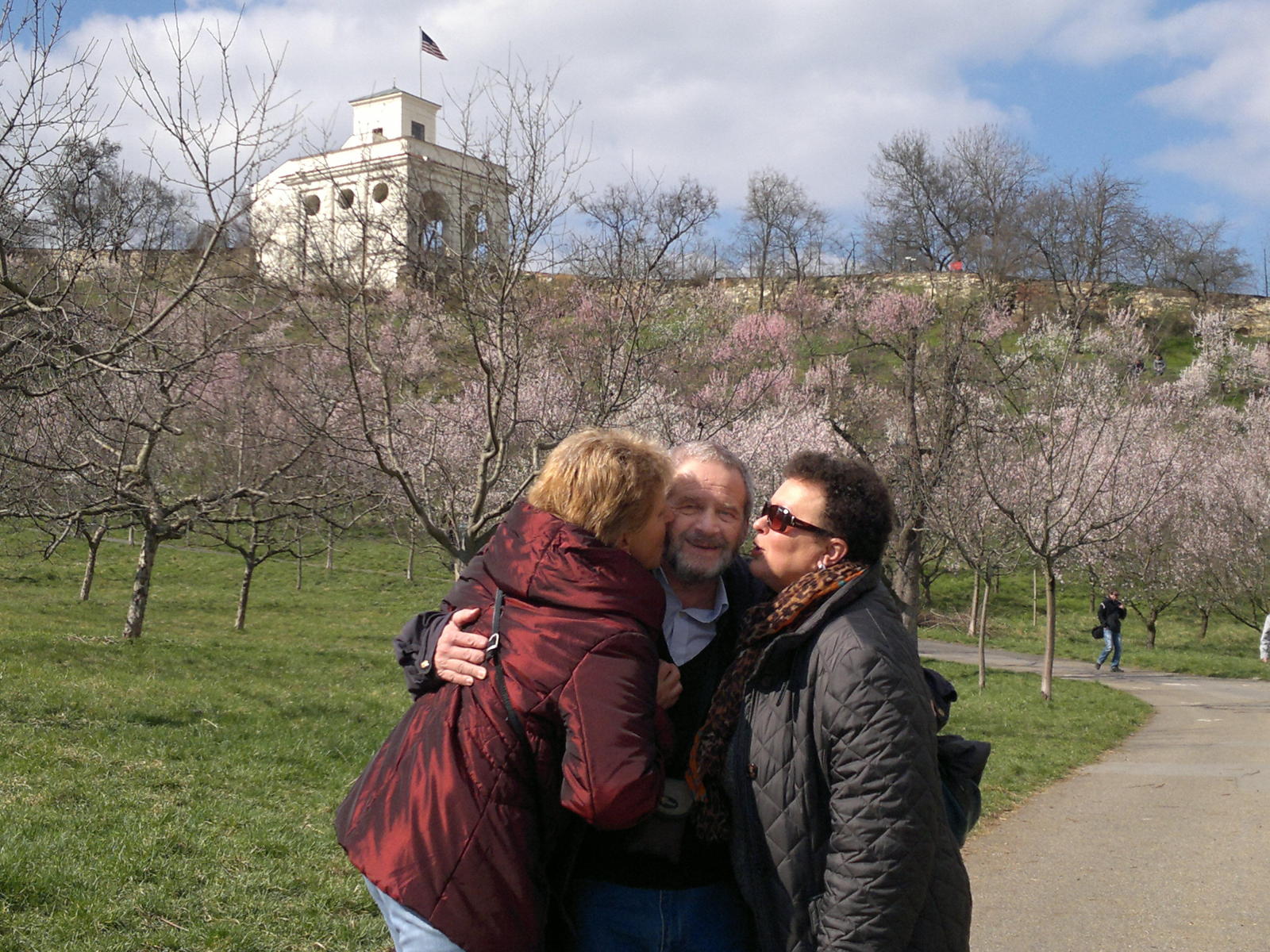 2015.03.28_13-53 pod Petřínem
