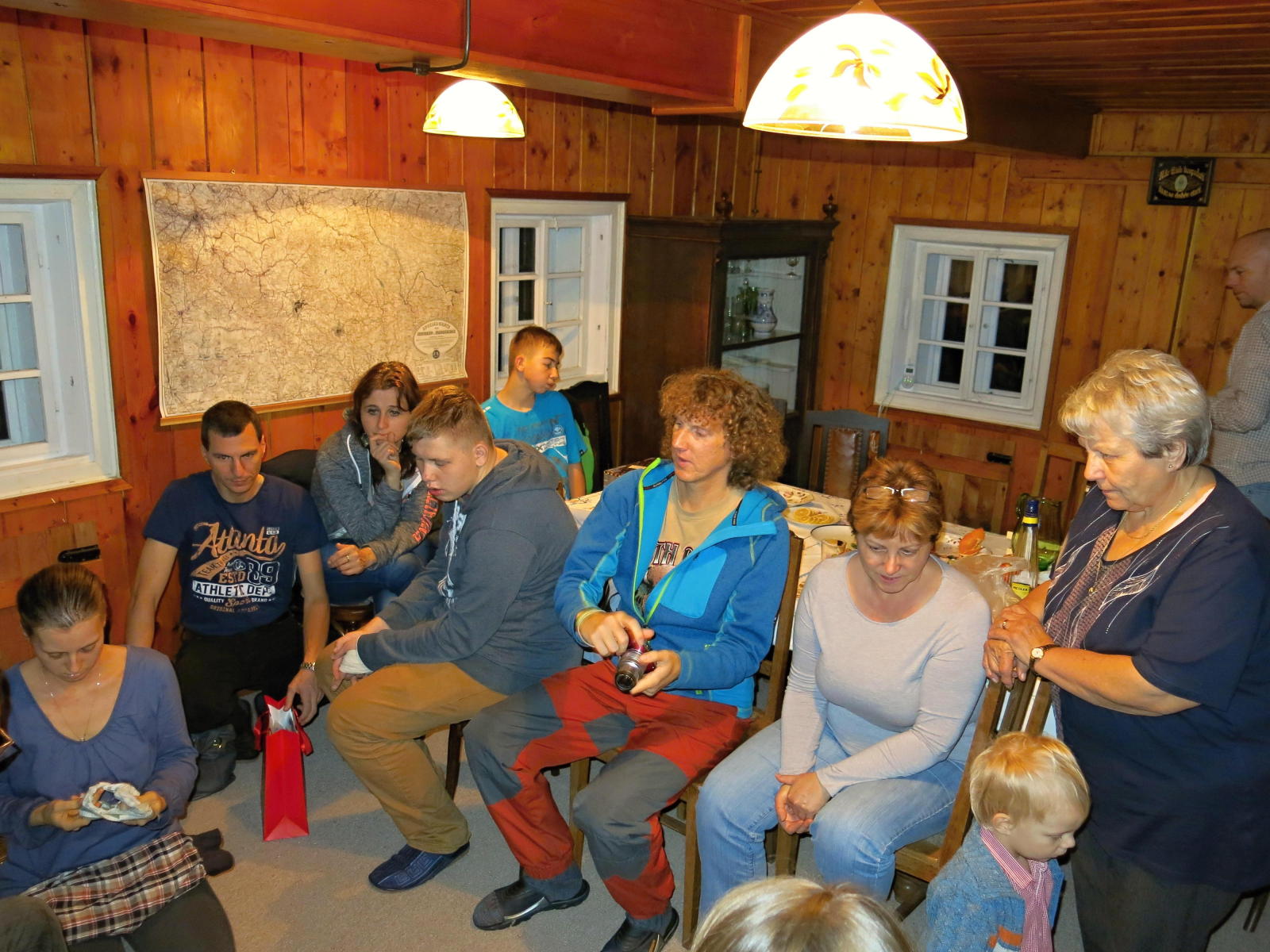 2015.11.14_18-18 rodinna seslost