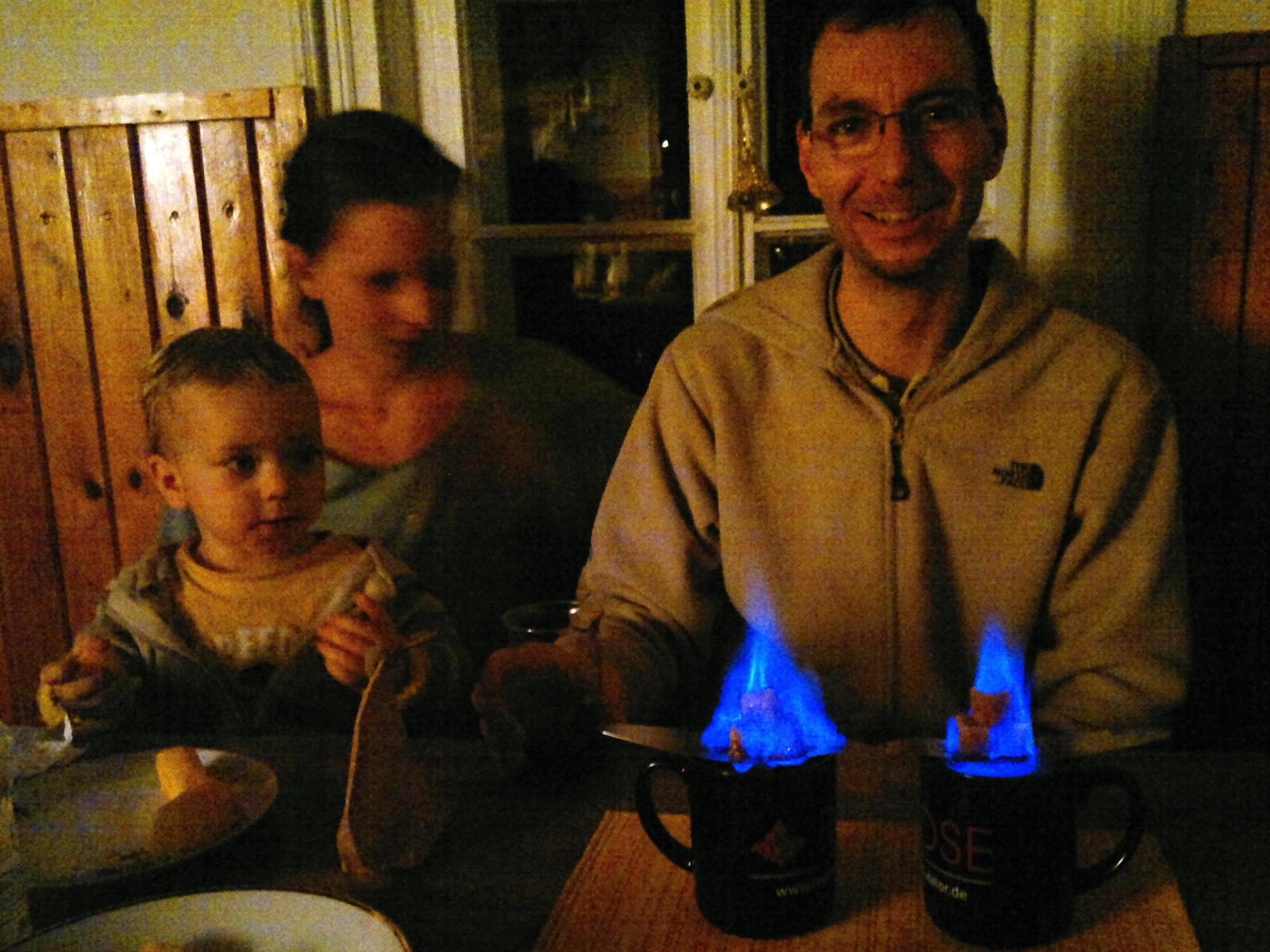 2015.12.25_17-28 Feuerzangenbowle