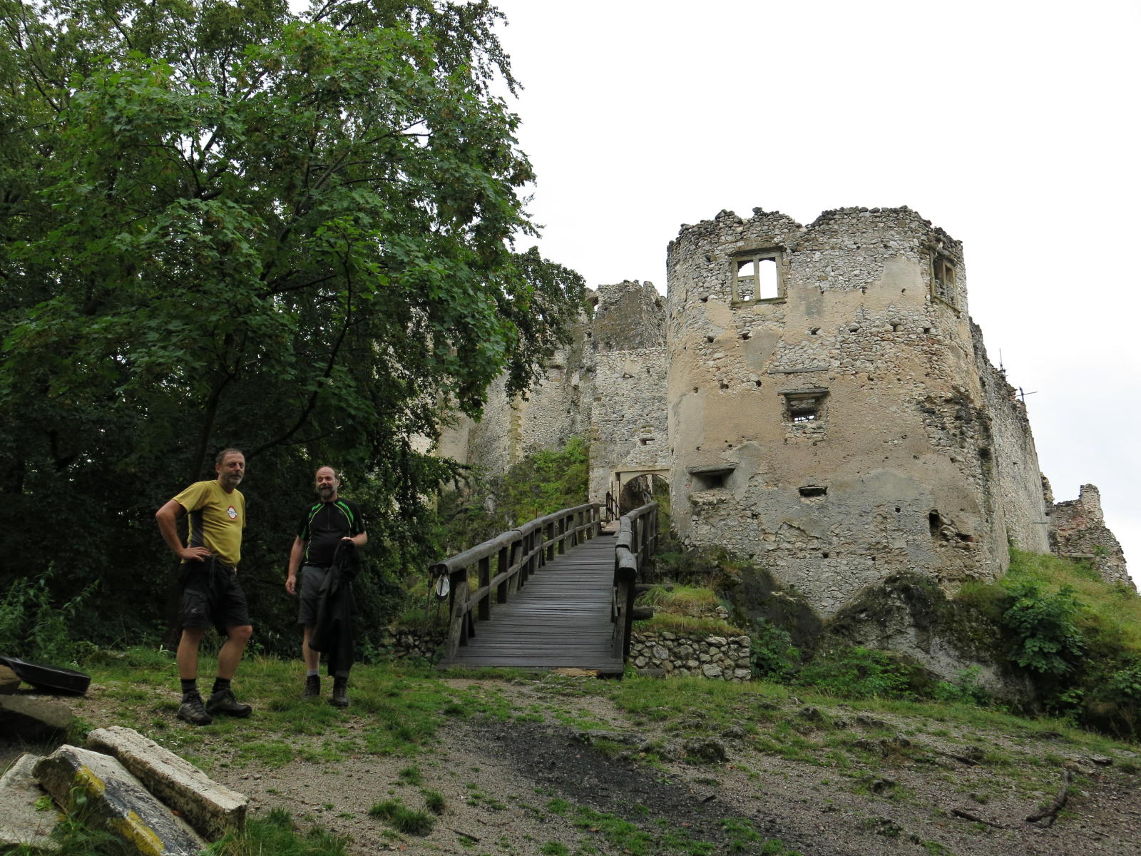 2016.08.21_17-03-05 Uhrovec