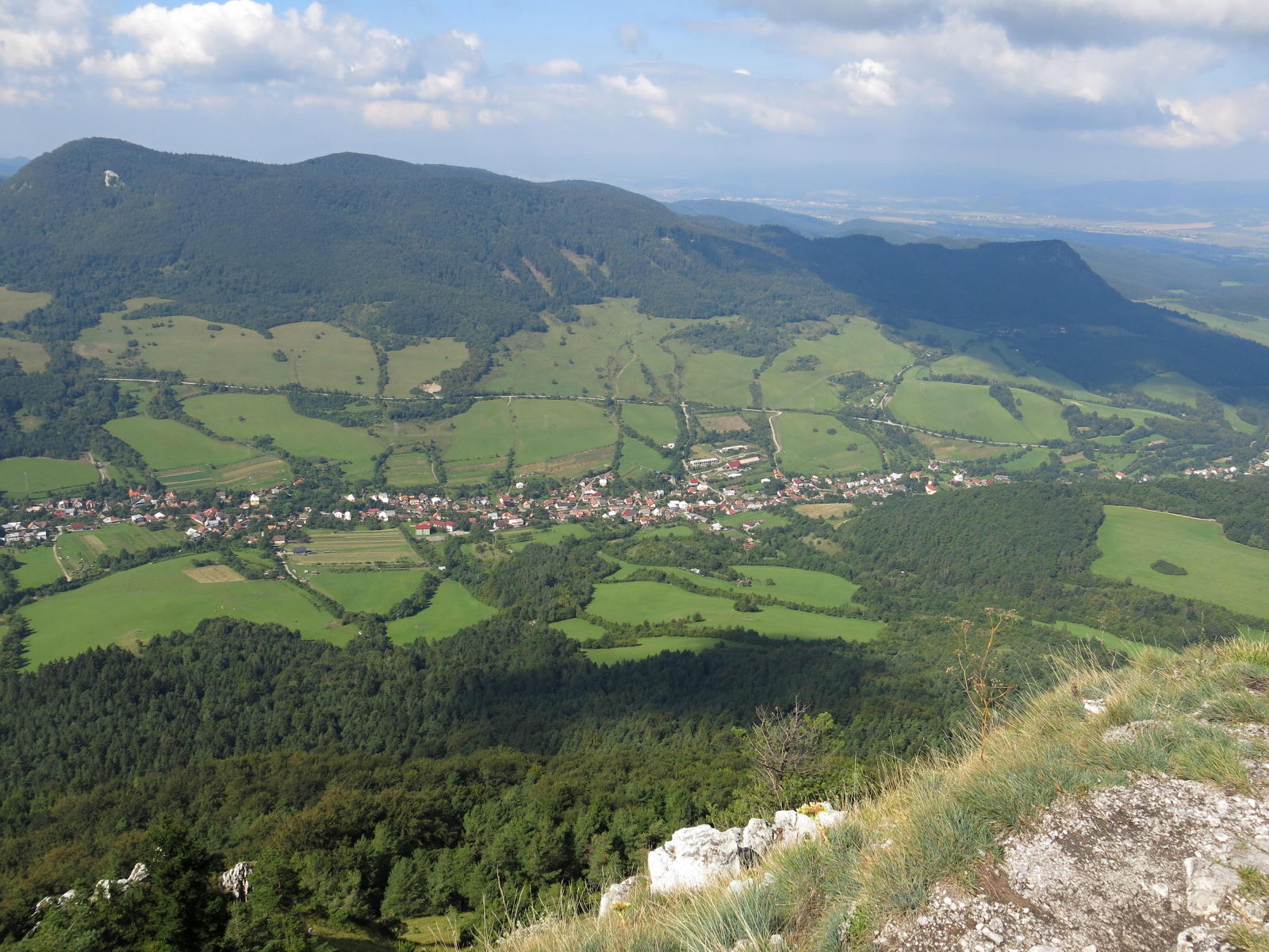 2016.08.24_10-47-09 Horná Poruba z Vápeče