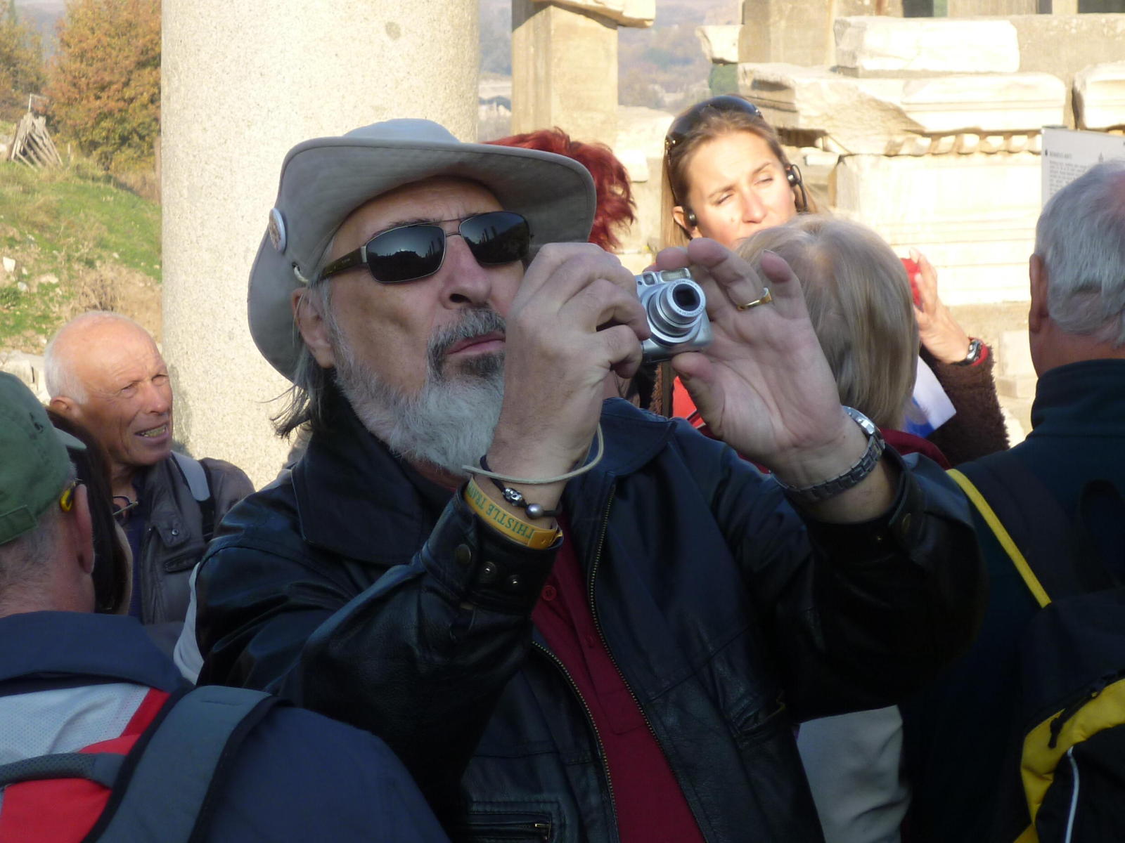 2011.11.29_08-03-09 Efes