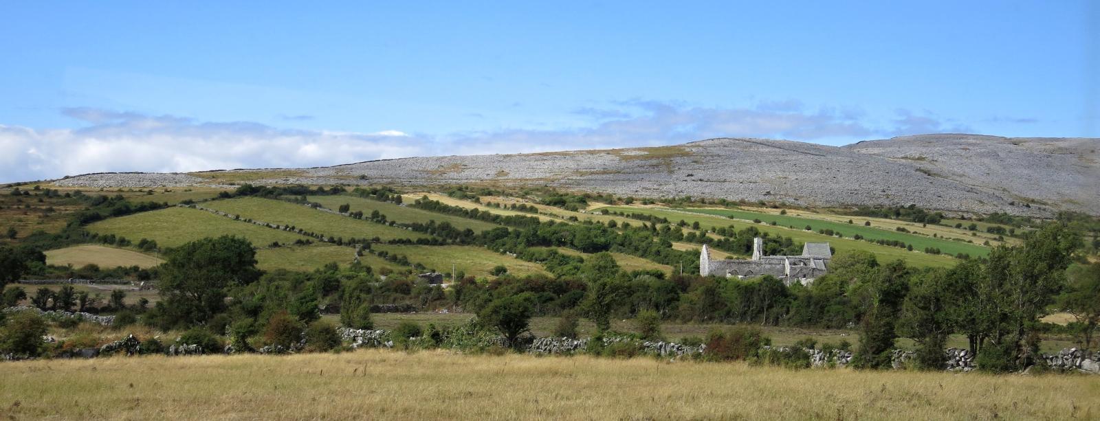 2018.07.18_16-44 Corcomroe Abbey